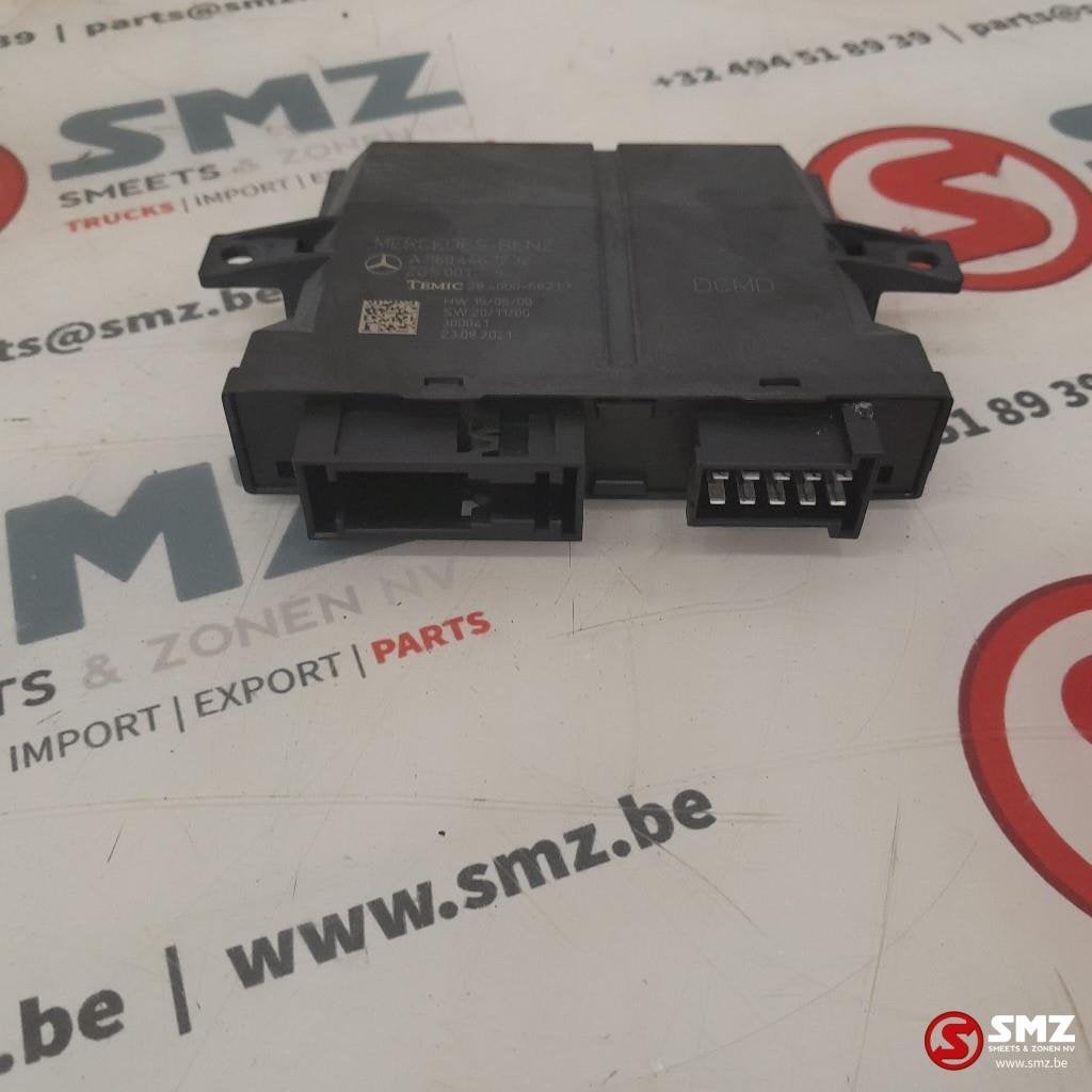 Occ Unité de commande de porte ECU Mercedes, Utilisé, Mercedes-Benz, Électronique et Câbles