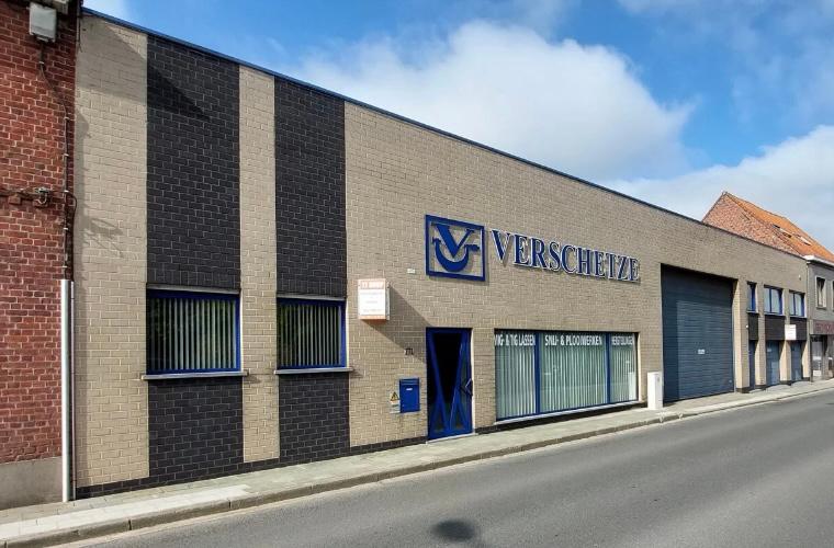 Loods / fabriek / stockage te huur Izegem, Location, Showroom