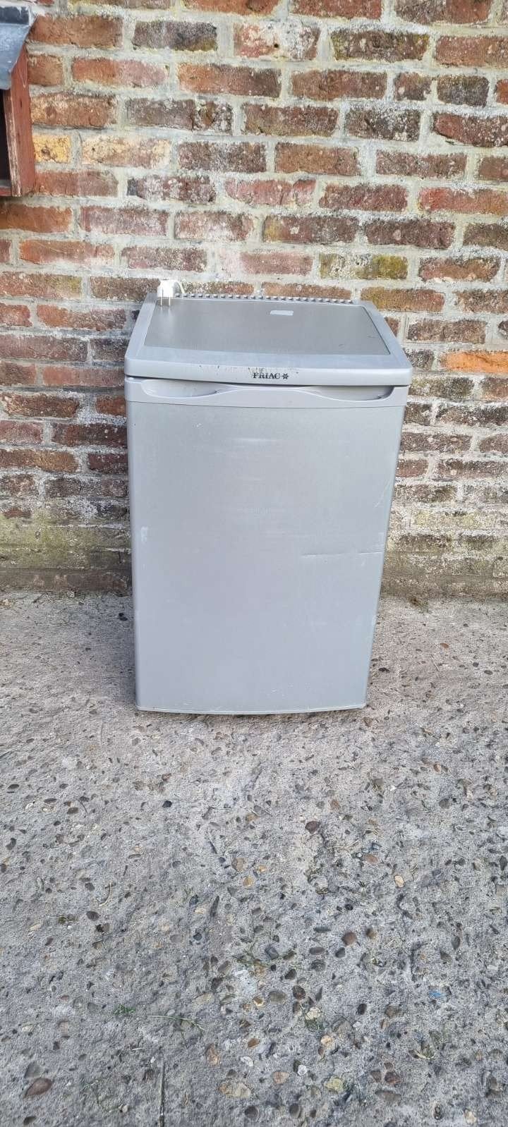 petit frigo, Enlèvement, Utilisé, Moins de 60 cm, Moins de 85 cm