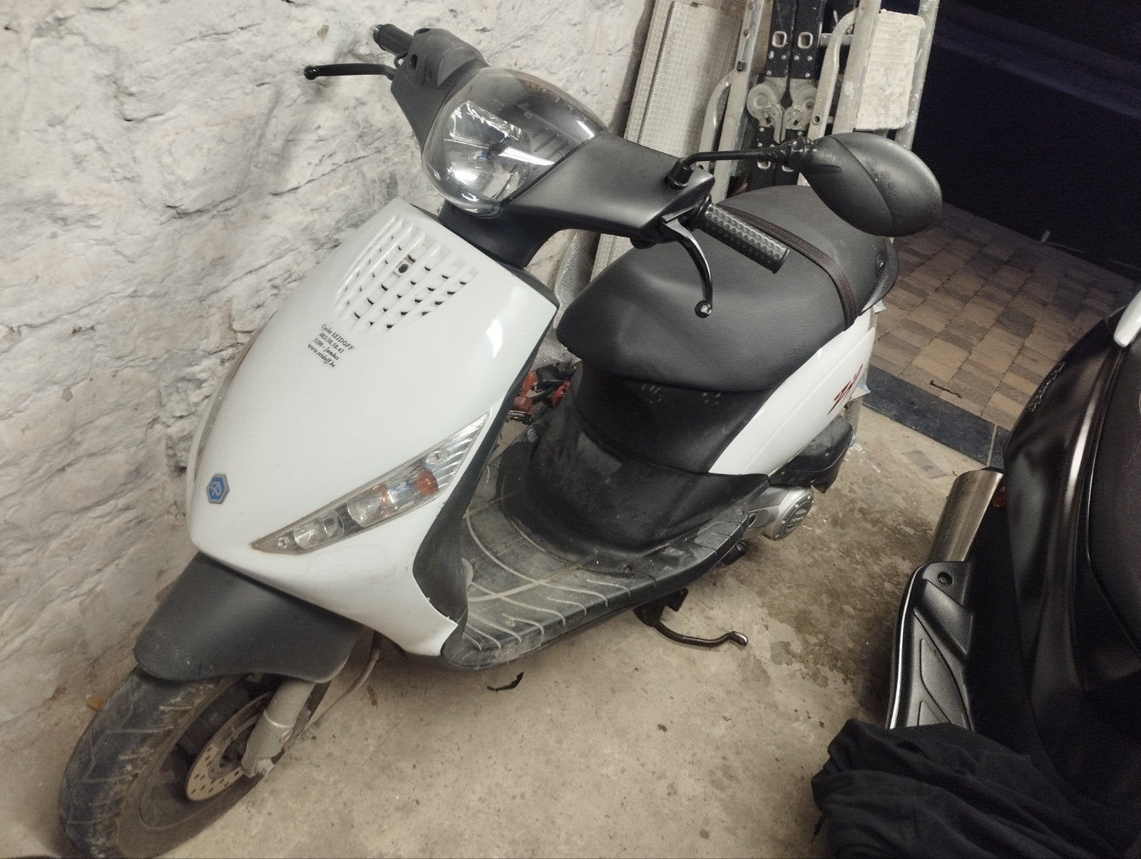 Piaggio zip 4T injection 25, Fietsen en Brommers, Scooters | Piaggio, Ophalen, Zip, Klasse A (25 km/u), 49 cc