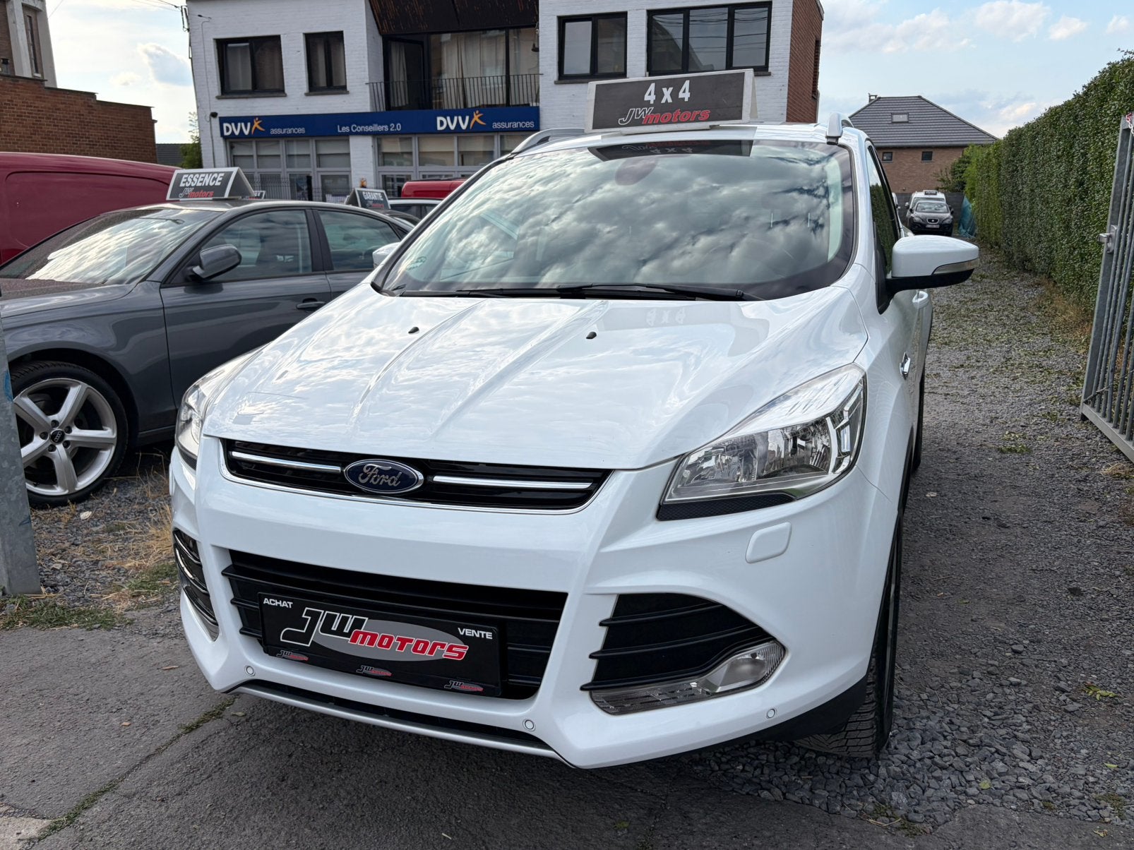 FORD Kuga 1.5 EcoBoost FWD Titanium S/S/Euro6b**GARANTIE*, Auto's, Ford, Dealer onderhouden, 1498 cc, 4 cilinders, Leder en Stof