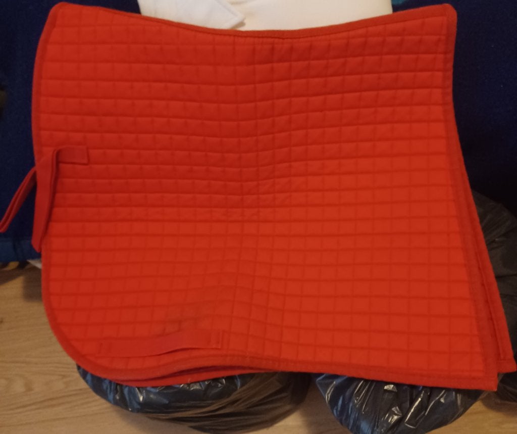 Tapis de selle dressage - Taille cheval, Enlèvement ou Envoi, Comme neuf, Dressage