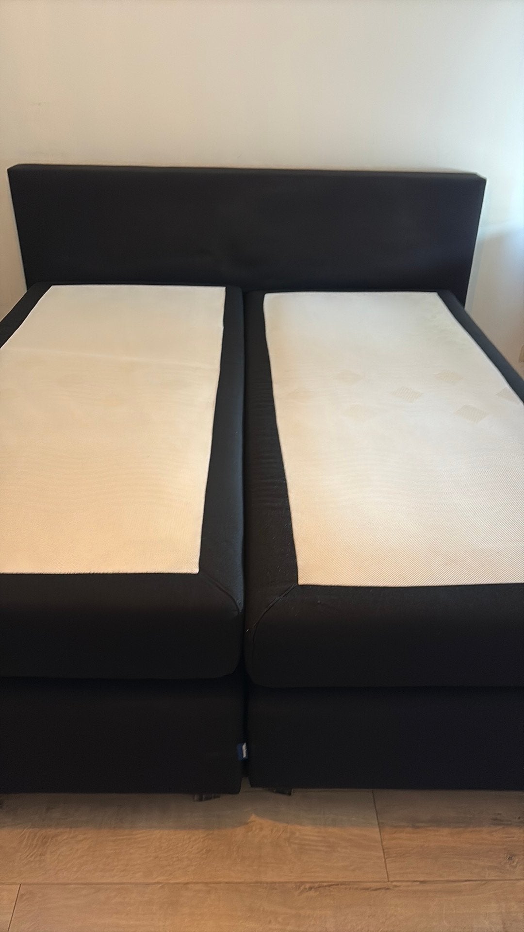 Boxspring karlsson 180/200, Ophalen, Zwart, Tweepersoons, Zo goed als nieuw