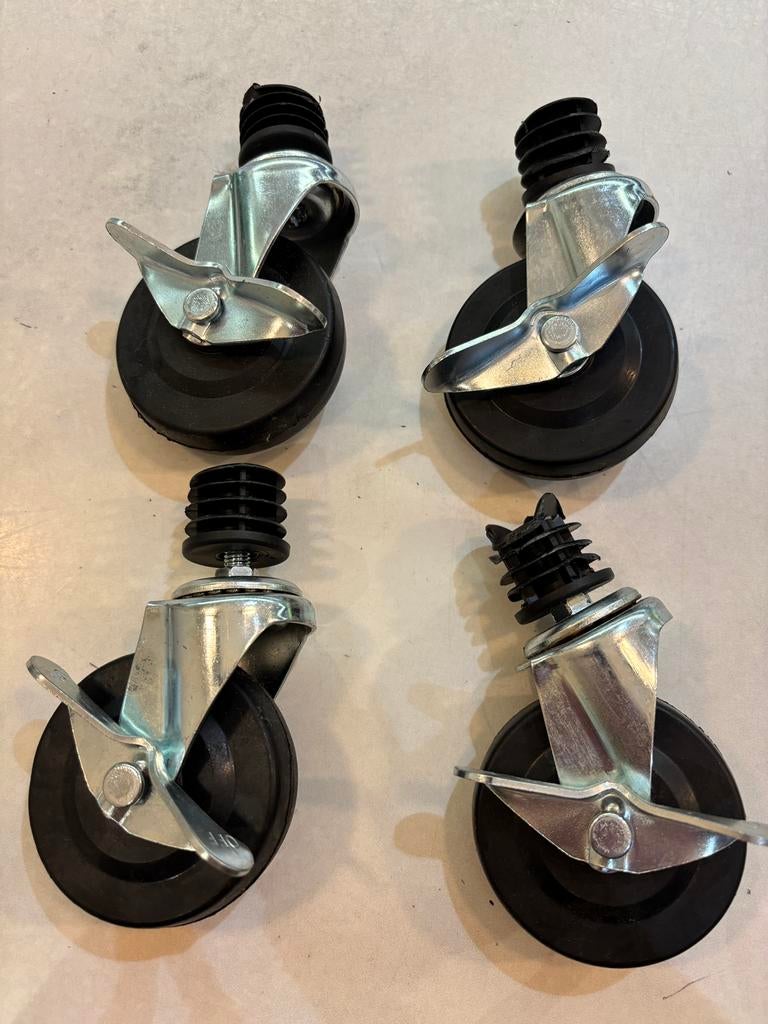 Roues pivotantes 4 pièces diamètre 7 cm - vis 5 mm, Bricolage & Construction, Roues & Roulettes pivotantes, Enlèvement ou Envoi