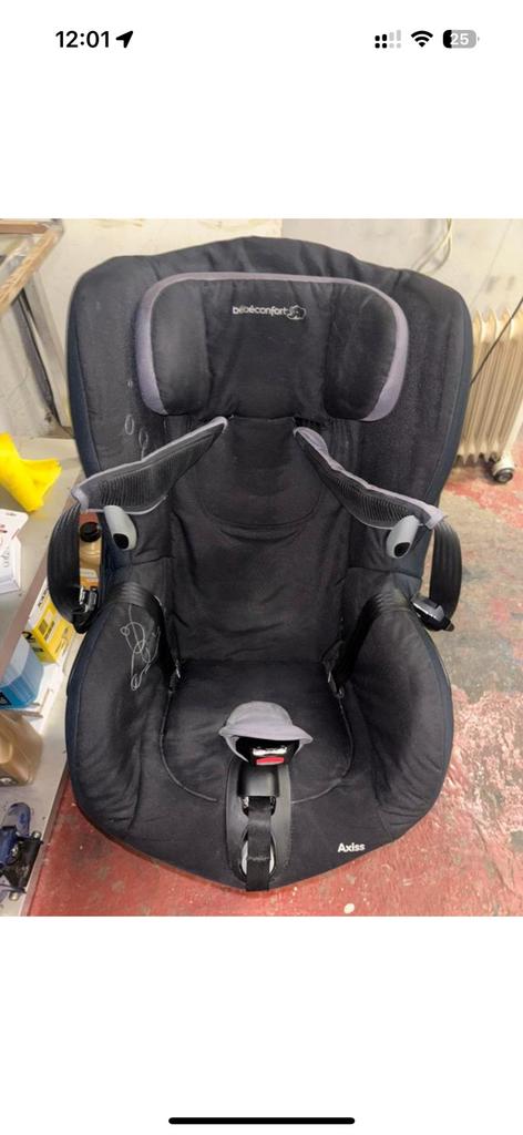 Siège auto pivotant bébé confort axiss, Enfants & Bébés, Enlèvement, Comme neuf
