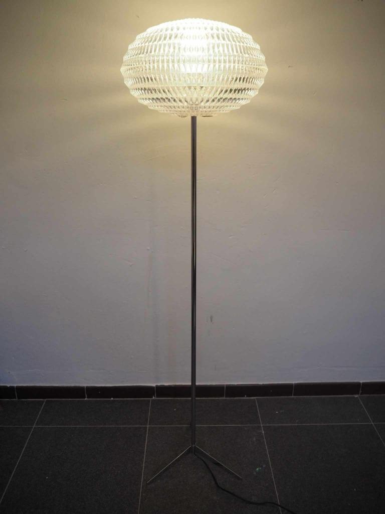 Vintage Space Age UFO vloerlamp, 1970s, Kunststof, 100 tot 150 cm, Zo goed als nieuw, Ophalen