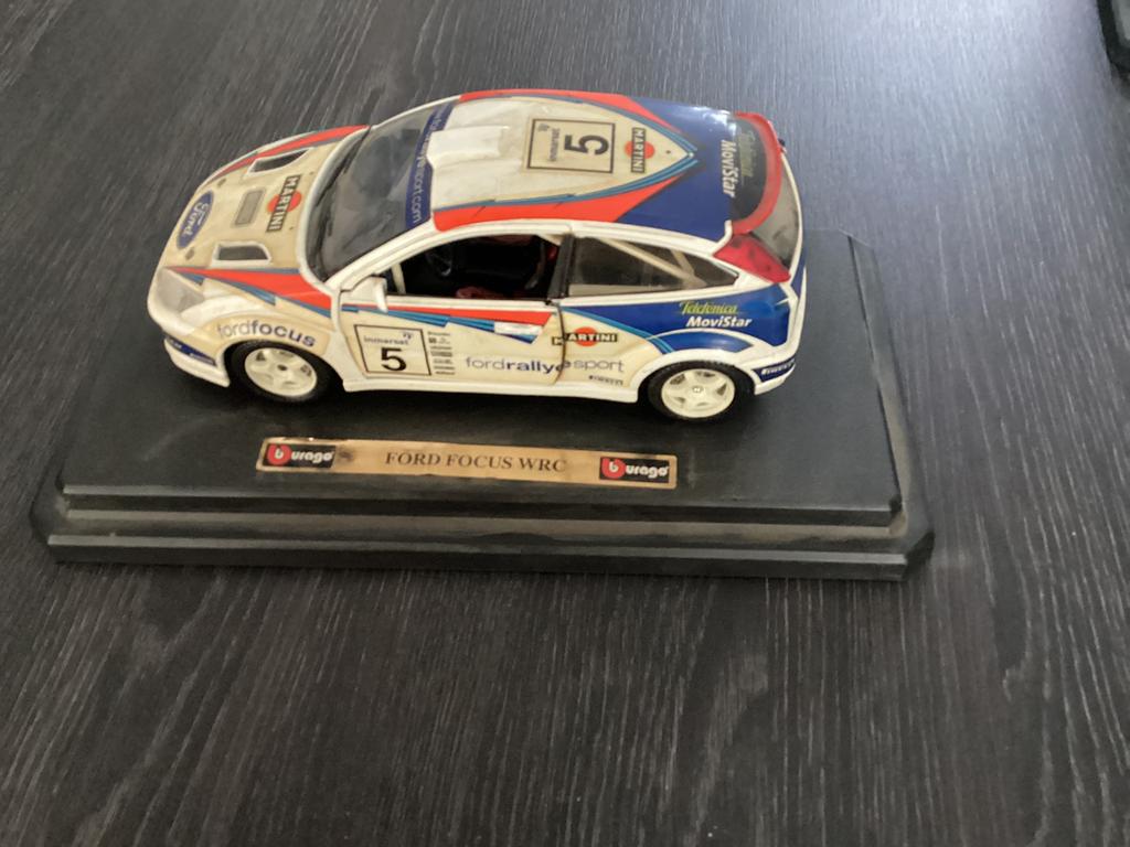 Ford focus Burago, Ophalen of Verzenden, Zo goed als nieuw, Auto, Burago