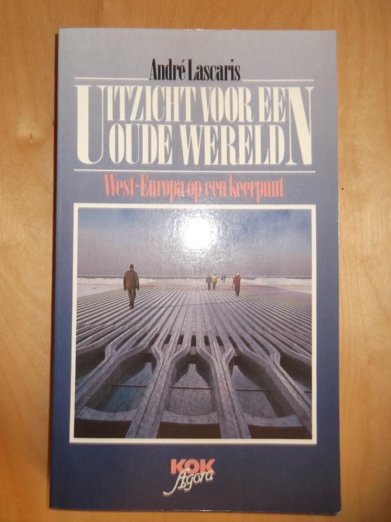 West-Europa op een keerpunt, Ophalen of Verzenden, Nieuw
