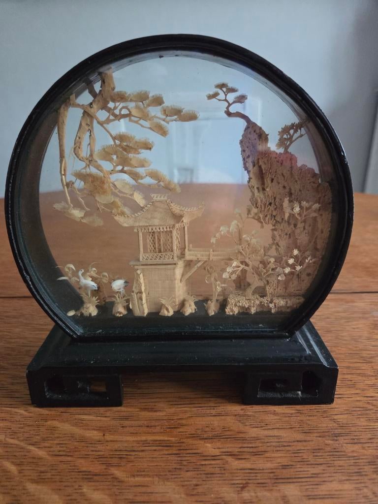 Superbe diorama en bois de liège chinois des années 1960, Enlèvement ou Envoi