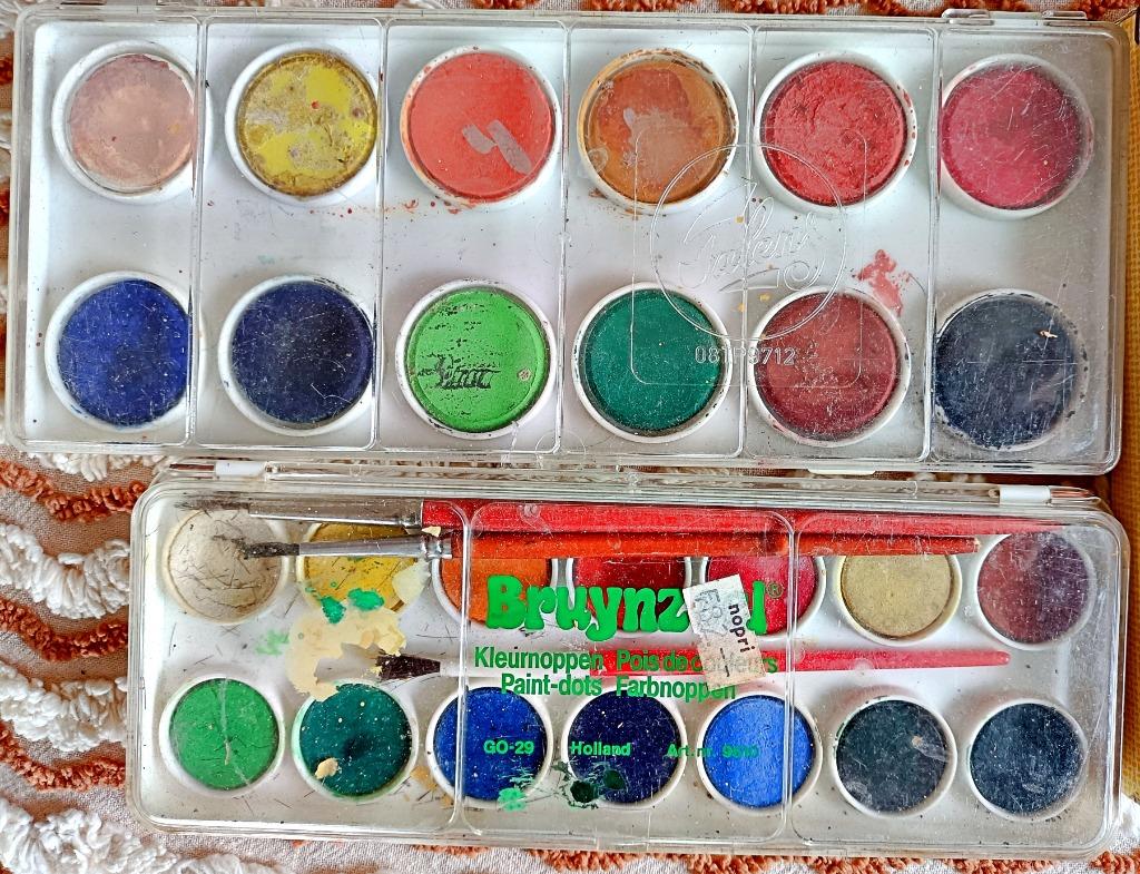 Boîte d'aquarelles 12/14 couleurs Talent/Bruynzeel + 3 pinc., Enlèvement ou Envoi, Utilisé