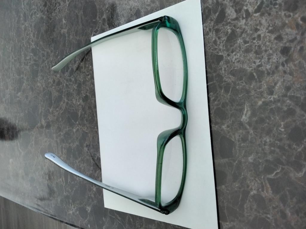 lunettes de lecture unisexes +1,5 en bon état, couleur vert, Enlèvement ou Envoi, Comme neuf, Vert, Lunettes de lecture