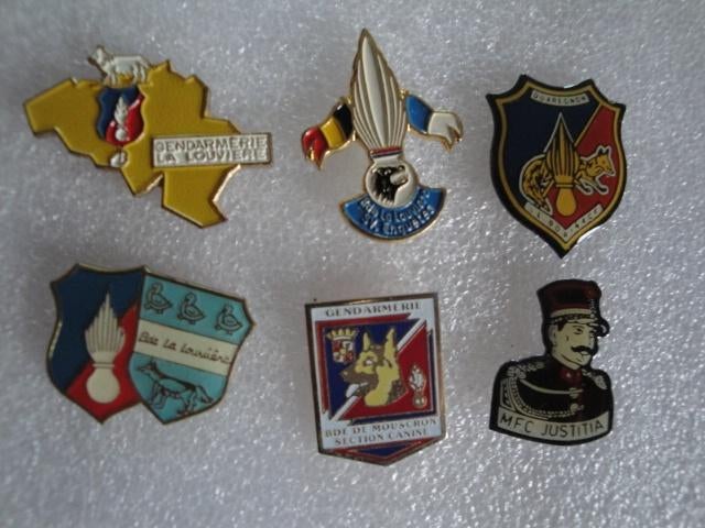 De gendarmerie van Pin, Verzamelen, Ophalen of Verzenden