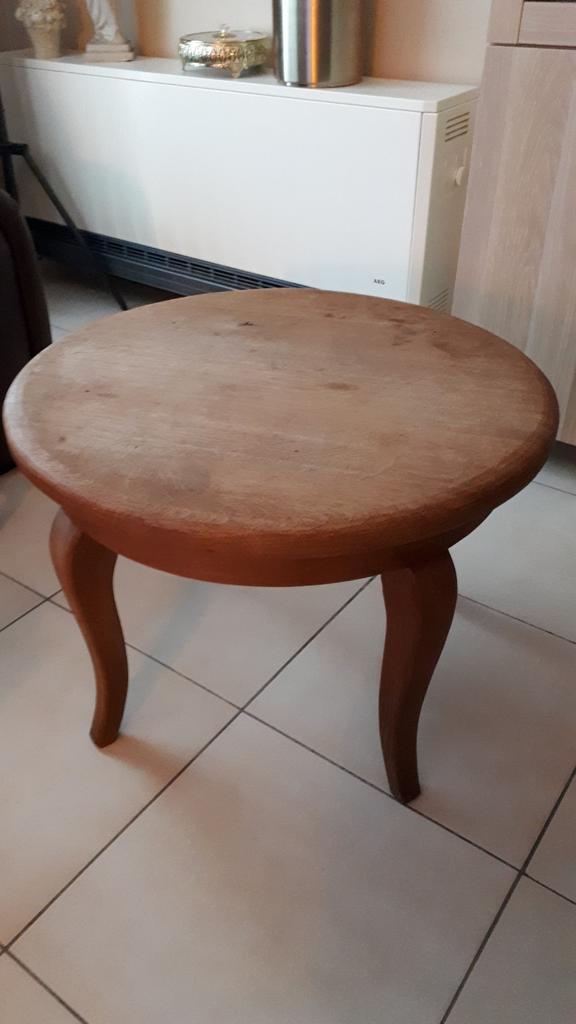 Table ronde, Enlèvement, Comme neuf