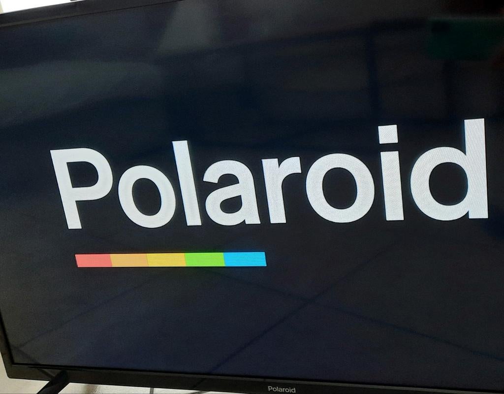 Television Polaroid noire 32" très bon état, Consoles de jeu & Jeux vidéo, Consoles de jeu | Nintendo 64, Enlèvement, Utilisé