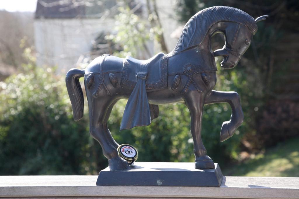 Paar oude bronzen paarden, Antiek en Kunst, Ophalen, Brons