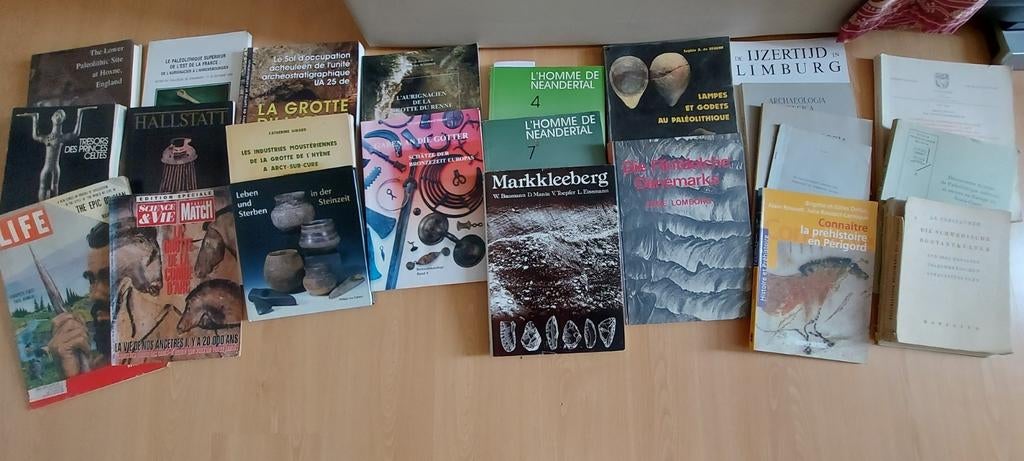 Archeologie collectie & Afrikaanse kunst boeken, Ophalen