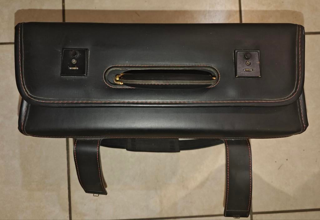 Grande mallette Samsonite à bandoulière 44x33x18 rigide, Enlèvement ou Envoi