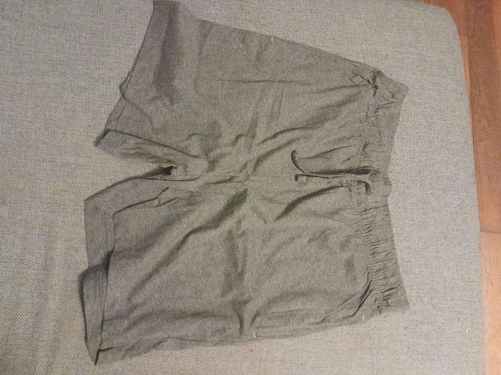 Pyjama short en t-shirt, Ophalen, Nieuw, Guasch