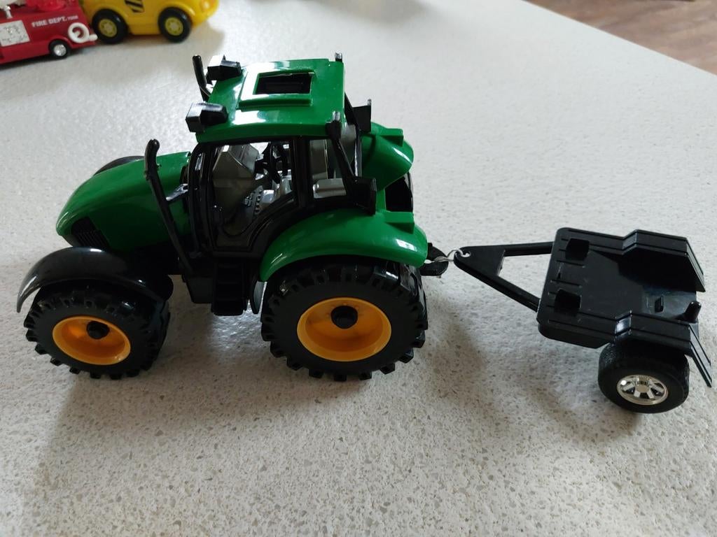 Tracteur avec remorque 8€, Enfants & Bébés, Enlèvement