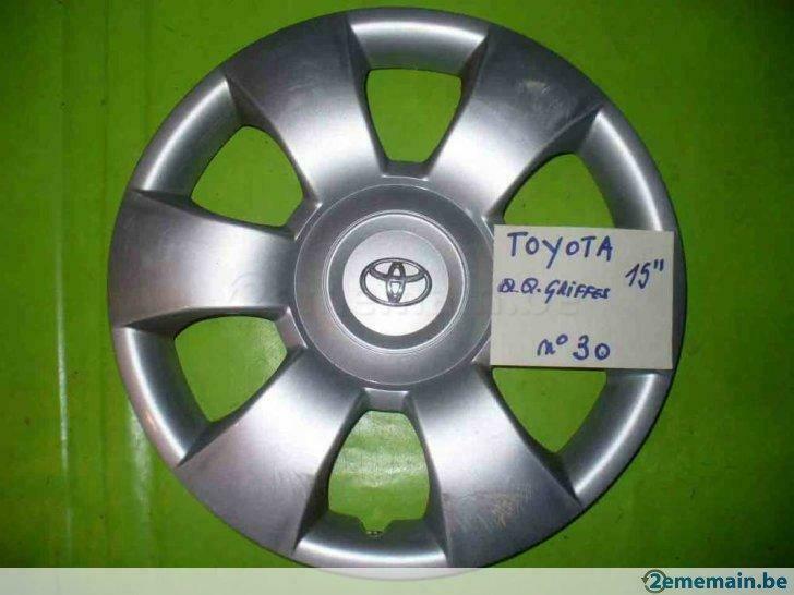 Toyota 15" wieldop (nr. 30) -1st., Auto-onderdelen, Gebruikt, 15 inch, Velg(en), Ophalen of Verzenden