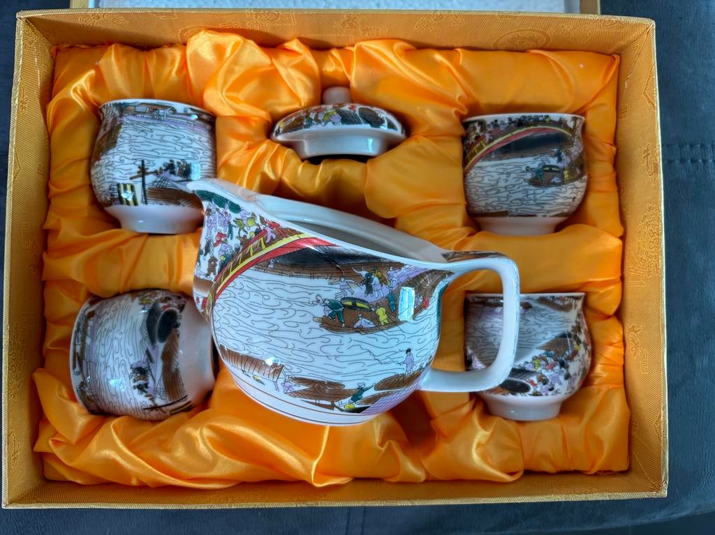 Lot vaisselle chinois neuf et emballé
