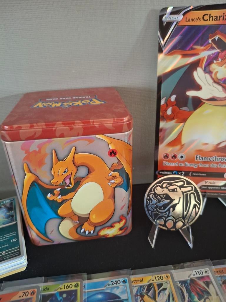 Leuke charizard set, Ophalen of Verzenden, Zo goed als nieuw