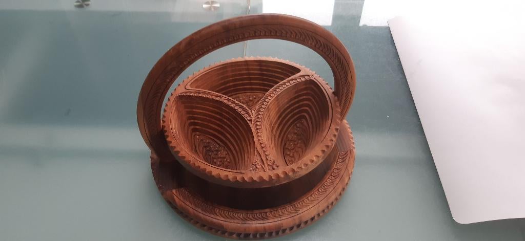 plat pliable en bois sculpté, Enlèvement ou Envoi