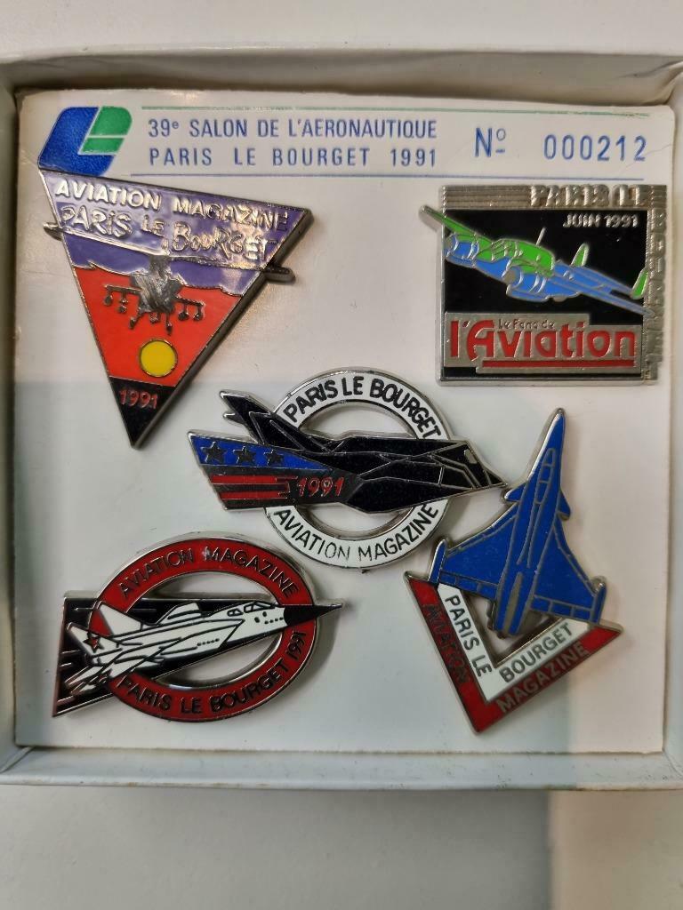 5 pins, avion, salon du Bourget, 1991, coffret numéroté, Enlèvement ou Envoi, Comme neuf, Transport, Insigne ou Pin's