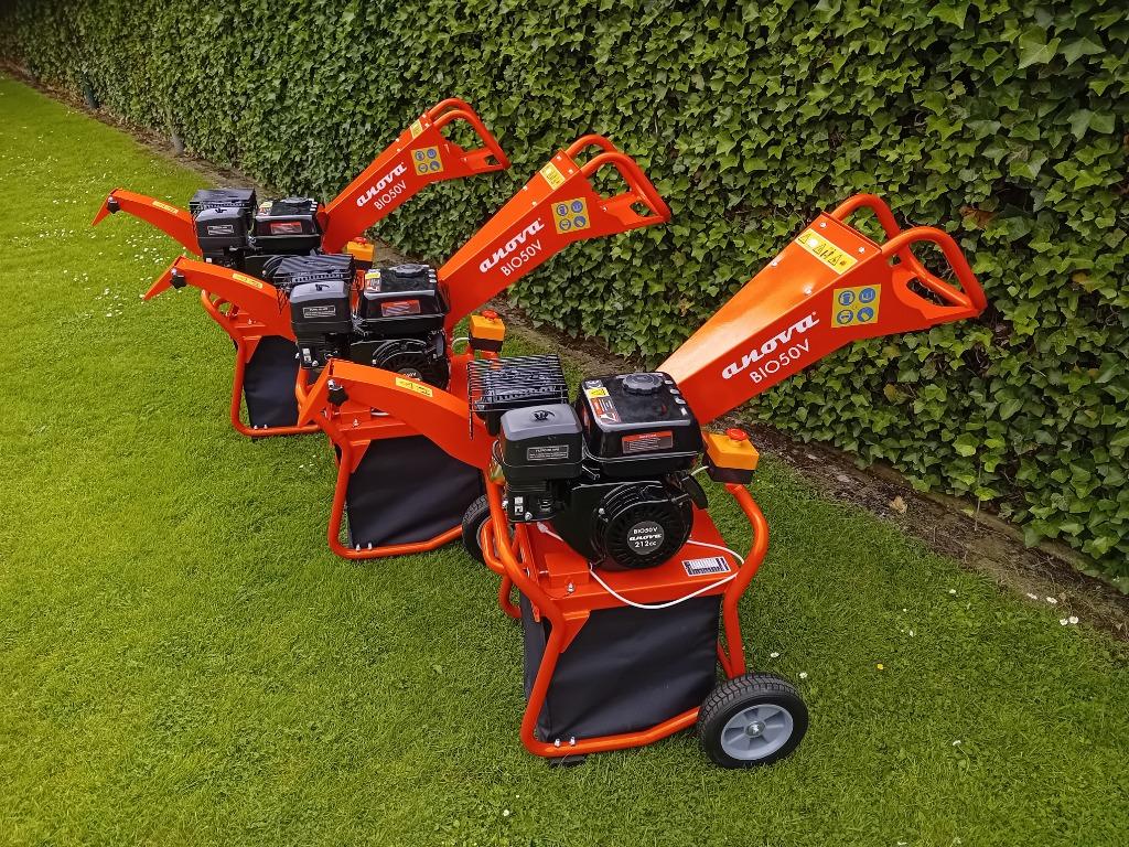 Kleine compacte maar sterke hakselaar, Ophalen, Nieuw, Benzine, Met opvangzak