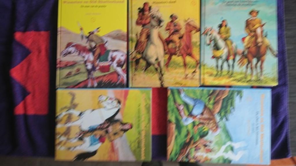 Winnetou en Old Shatterhand (Juan Arranz), Livres, BD, Série complète ou Série, Enlèvement ou Envoi, Neuf