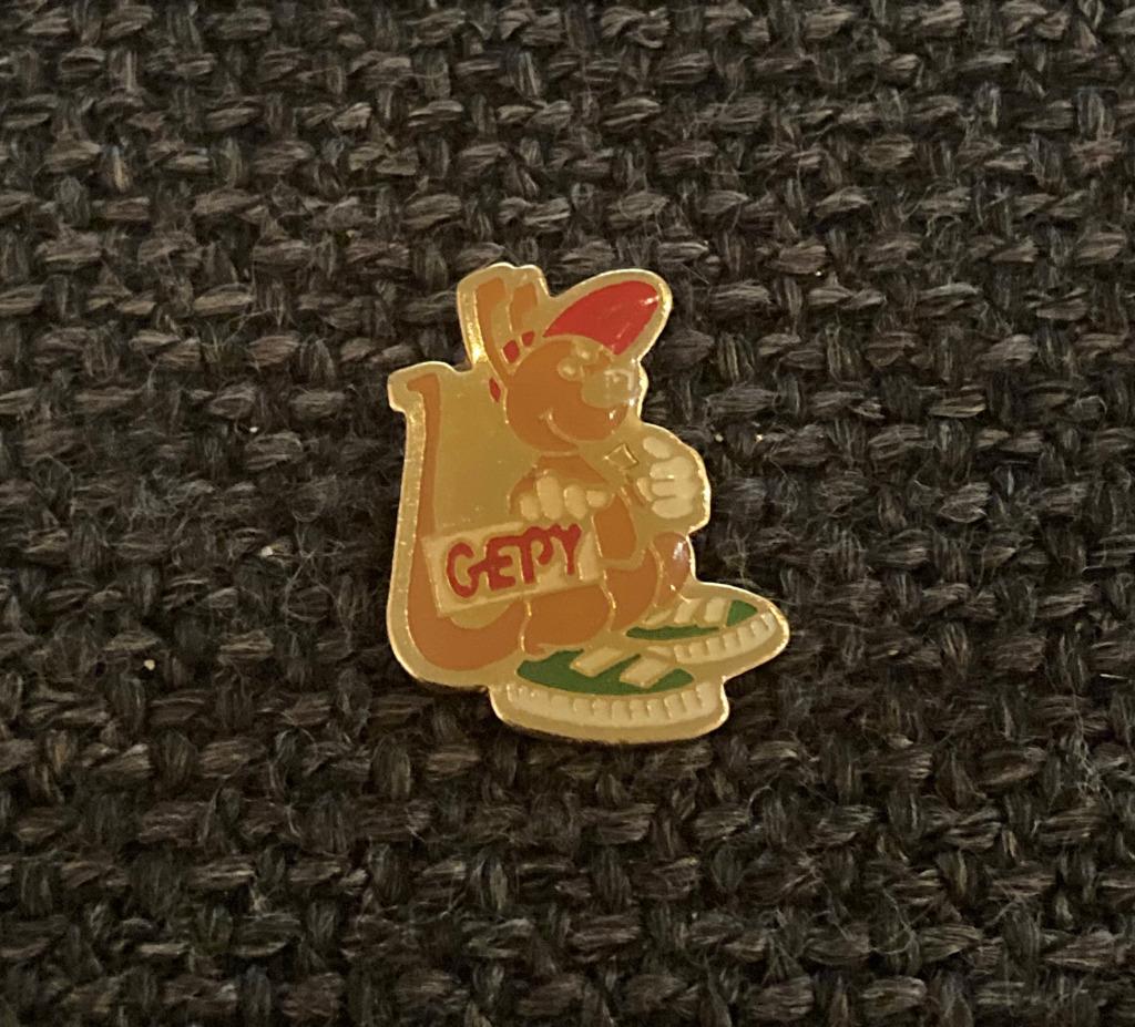 PIN - GEPY - KANGOEROE - KANGOUROU, Verzenden, Gebruikt, Overige onderwerpen, Speldje of Pin