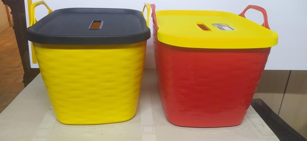 Curver opbergbox met deksel. Stapelbaar. NIEUW., Huis en Inrichting, Woonaccessoires | Prullenbakken, Ophalen, Nieuw