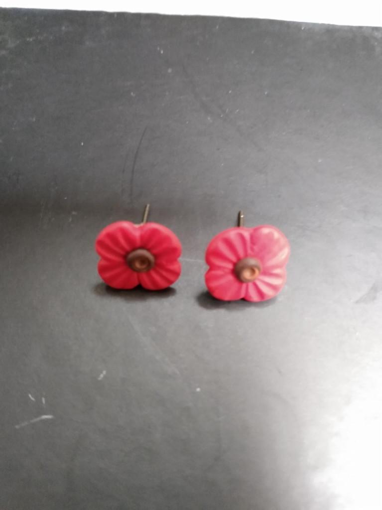 Poppies oorbellen, Bijoux, Sacs & Beauté, Boucles d'oreilles, Enlèvement ou Envoi, Comme neuf, Autres matériaux, Rouge