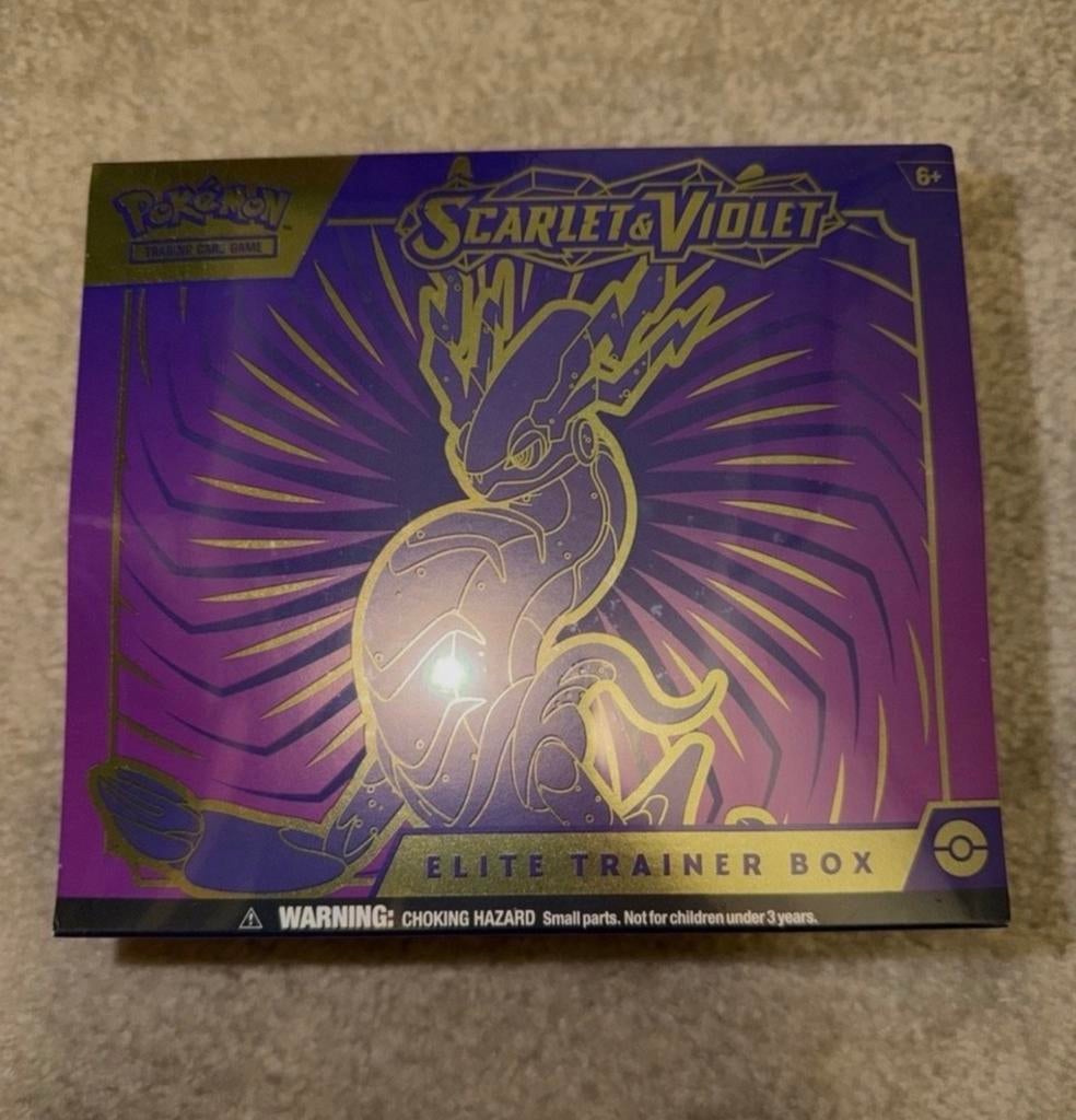 Scarlet & Violet Miraidon Elite Trainer Box, Ophalen of Verzenden, Nieuw, Booster