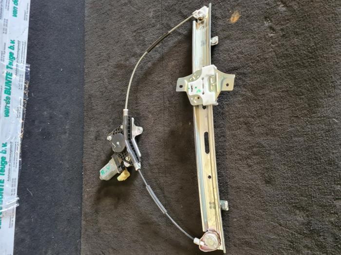 Mécanique vitre 2portes avant droite d'un Hyundai I10, Enlèvement ou Envoi, 3 mois de garantie, Utilisé, Hyundai