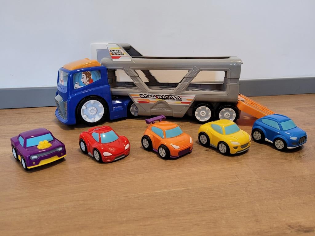 Camion sonore et 6 voitures en plastique, Enfants & Bébés, Enlèvement, Comme neuf