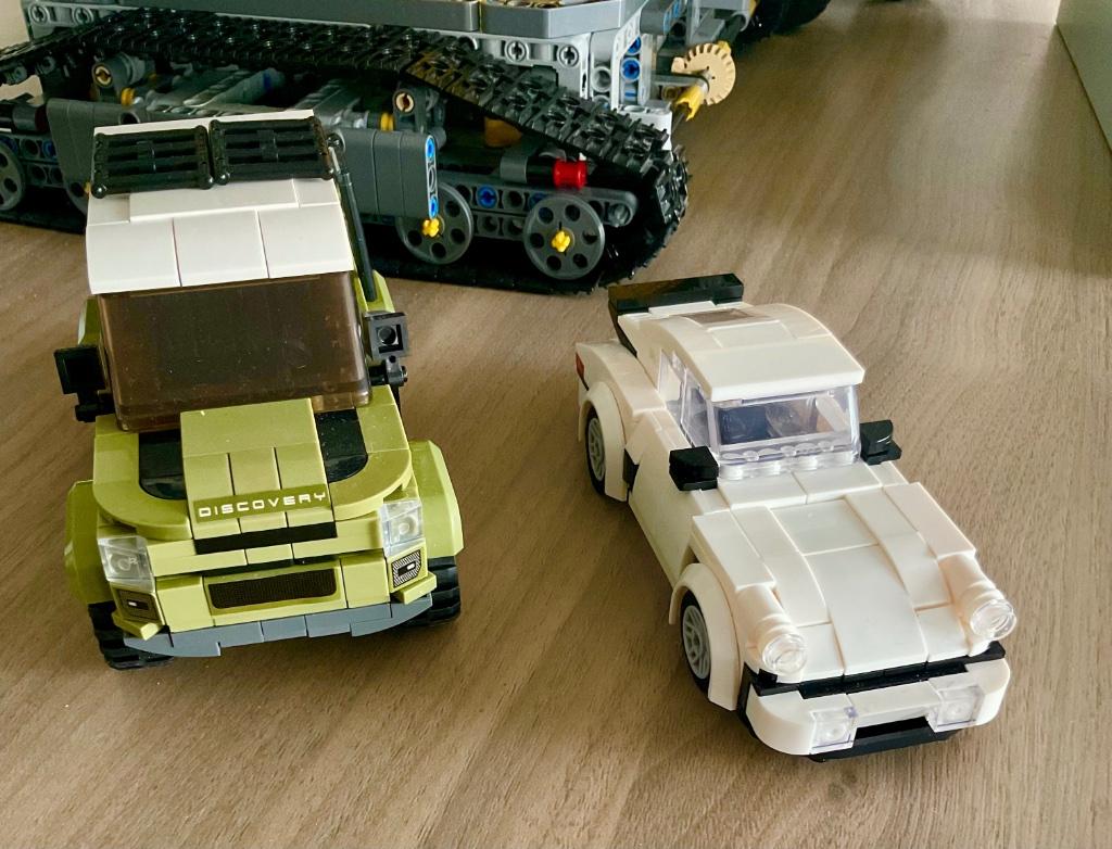 2 Lego wagentjes ( niet origine Lego ) Discovery en Porsche, Enlèvement ou Envoi, Utilisé