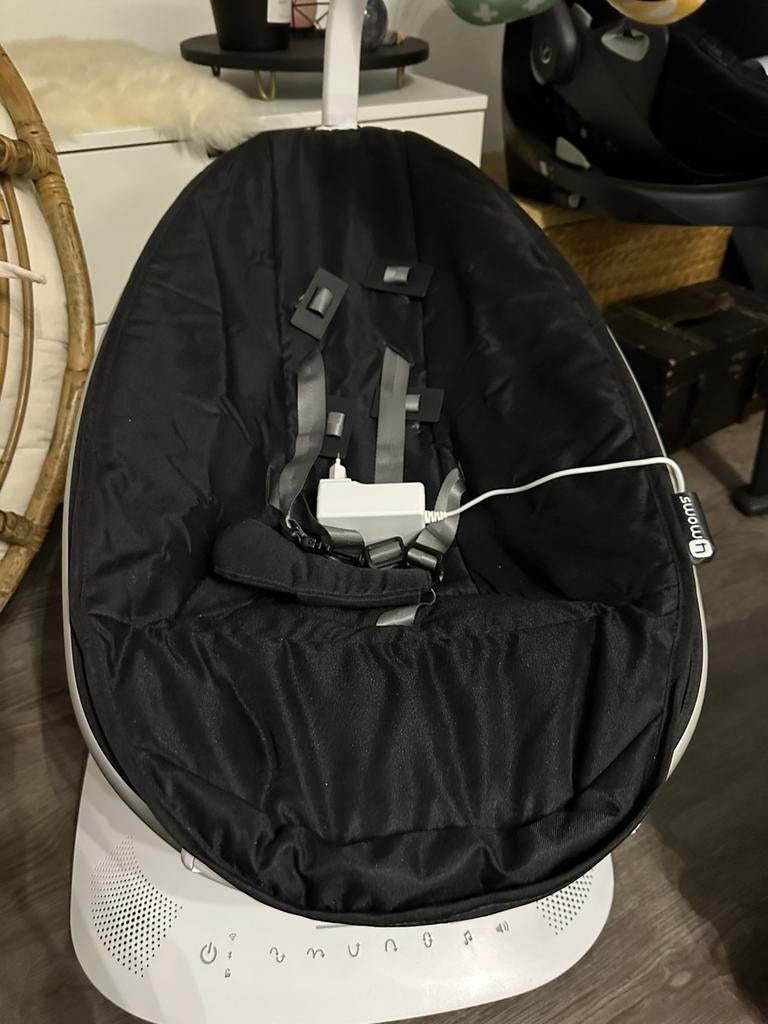 Mamaroo 5 électrique, Enlèvement, Comme neuf, Chaise rebondissante