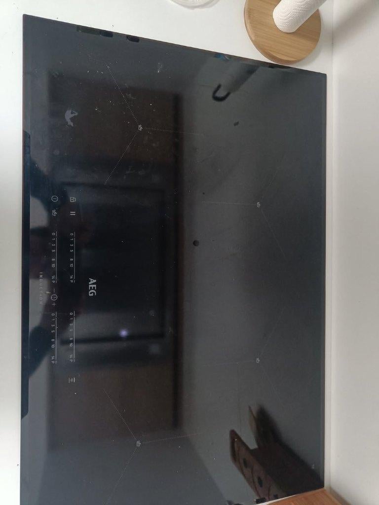 Gebarsten AEG inductie kookplaat, Elektronische apparatuur, Ophalen, Gebruikt, 4 kookzones, Inbouw