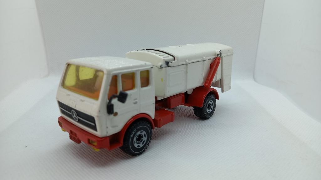 Mercedes Benz 2232 vuilniswagen Siku 2511, Envoi, Utilisé, Bus ou Camion, SIKU