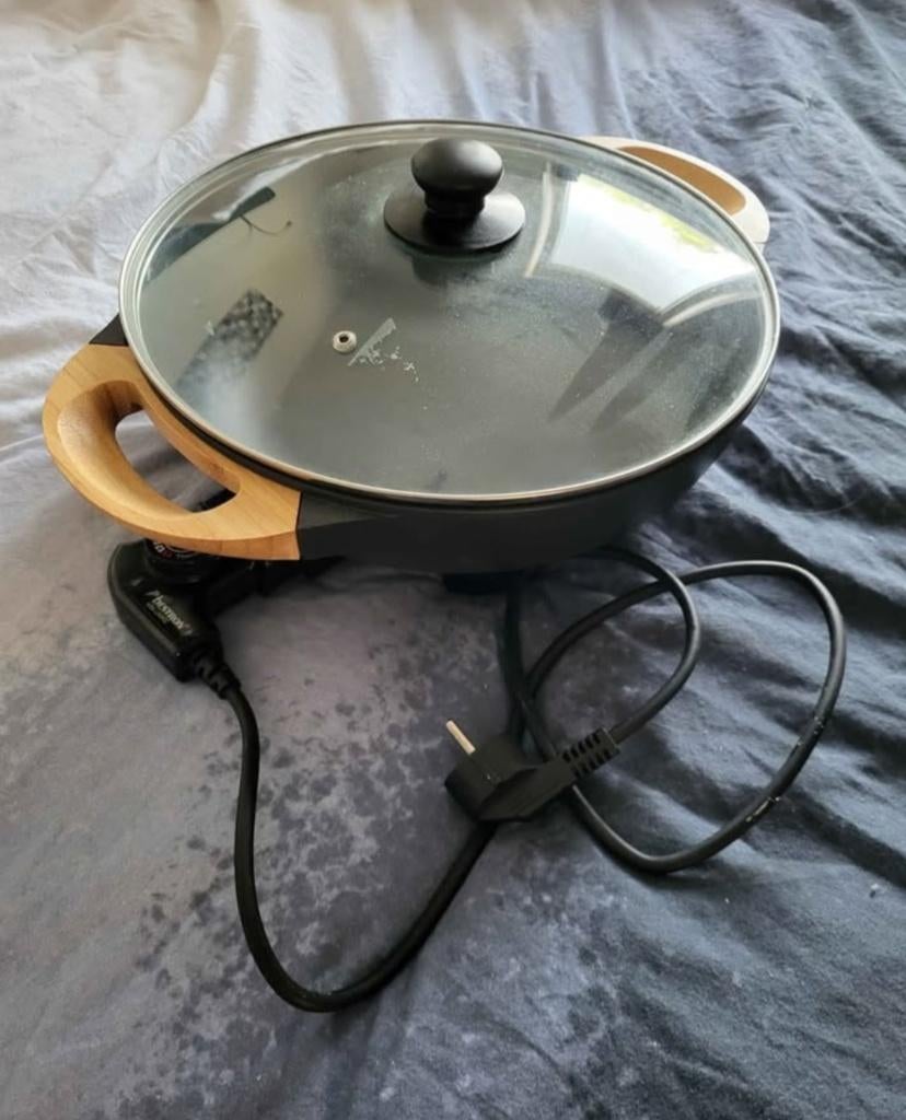 Poêle à wok Bestron, Enlèvement, Comme neuf