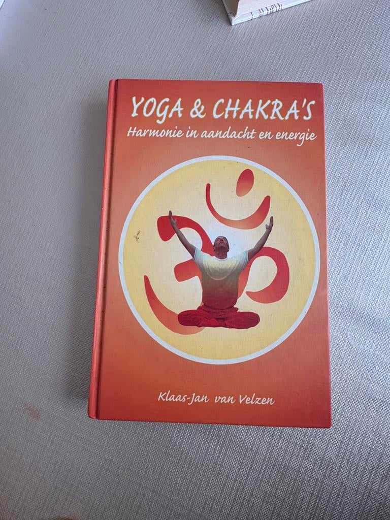 K.-J. van Velzen - Yoga & chakra's, Ophalen of Verzenden, K.-J. van Velzen
