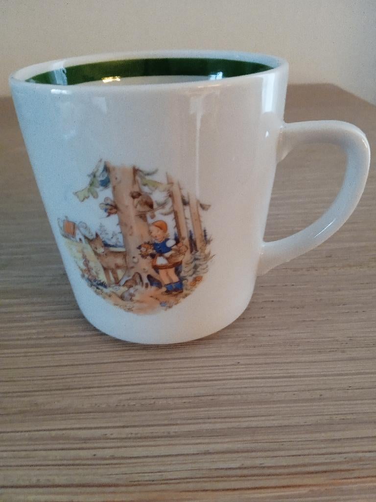 Retro vintage keramische kinder mok Roodkapje, Verzamelen, Ophalen of Verzenden, Huis en Inrichting