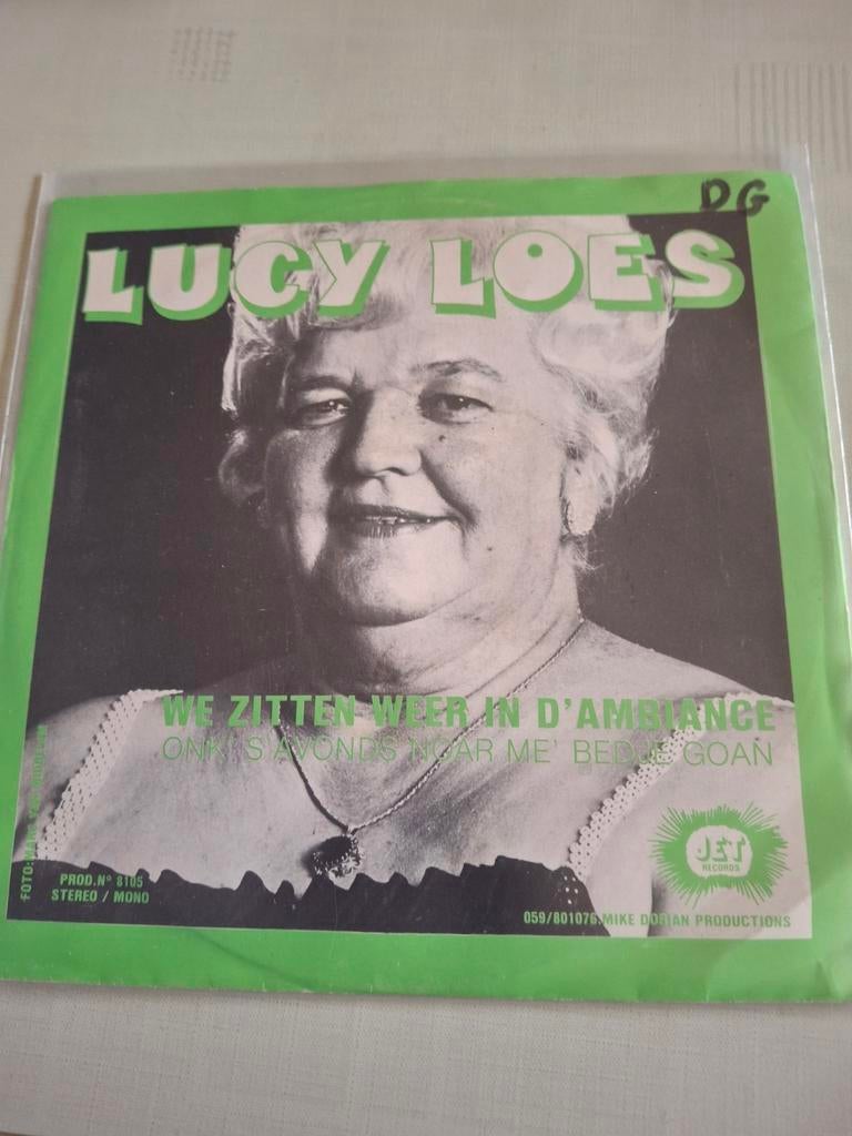 Lucy loes, Ophalen of Verzenden, Zo goed als nieuw