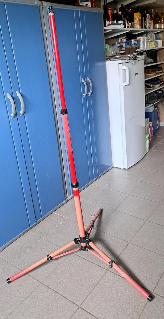 Statief voor werklamp of kruislaser, Ophalen, Gebruikt