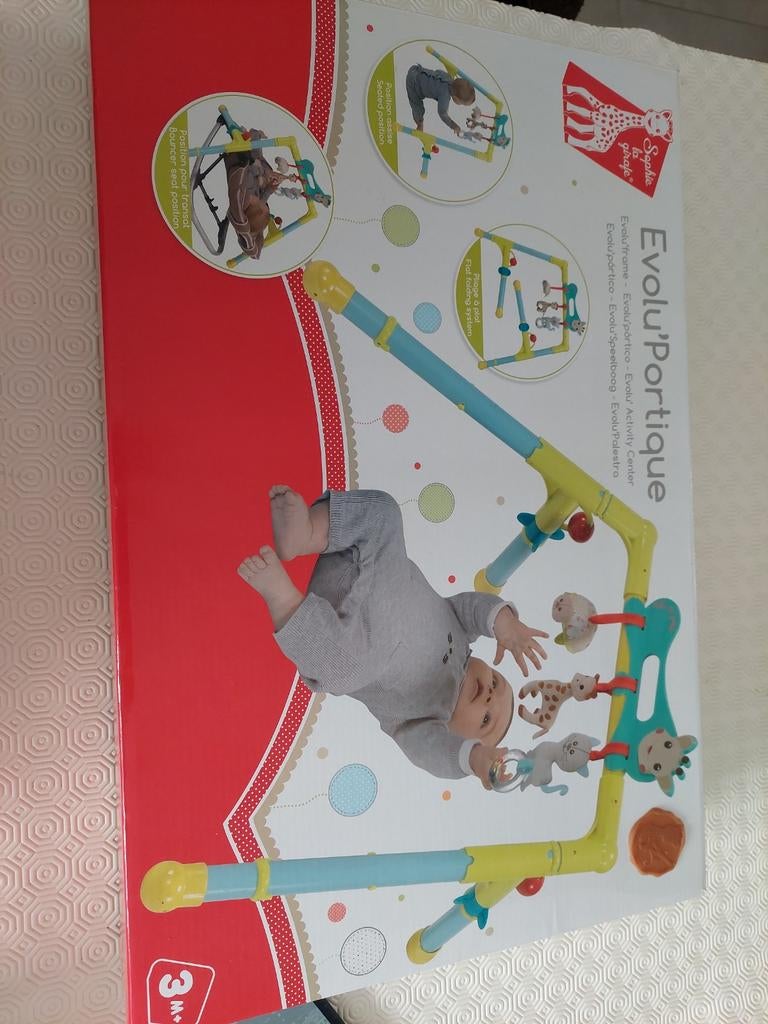 Portique Sophie la girafe 🦒, Enfants & Bébés, Jouets | Jouets de bébé, Utilisé, Enlèvement ou Envoi