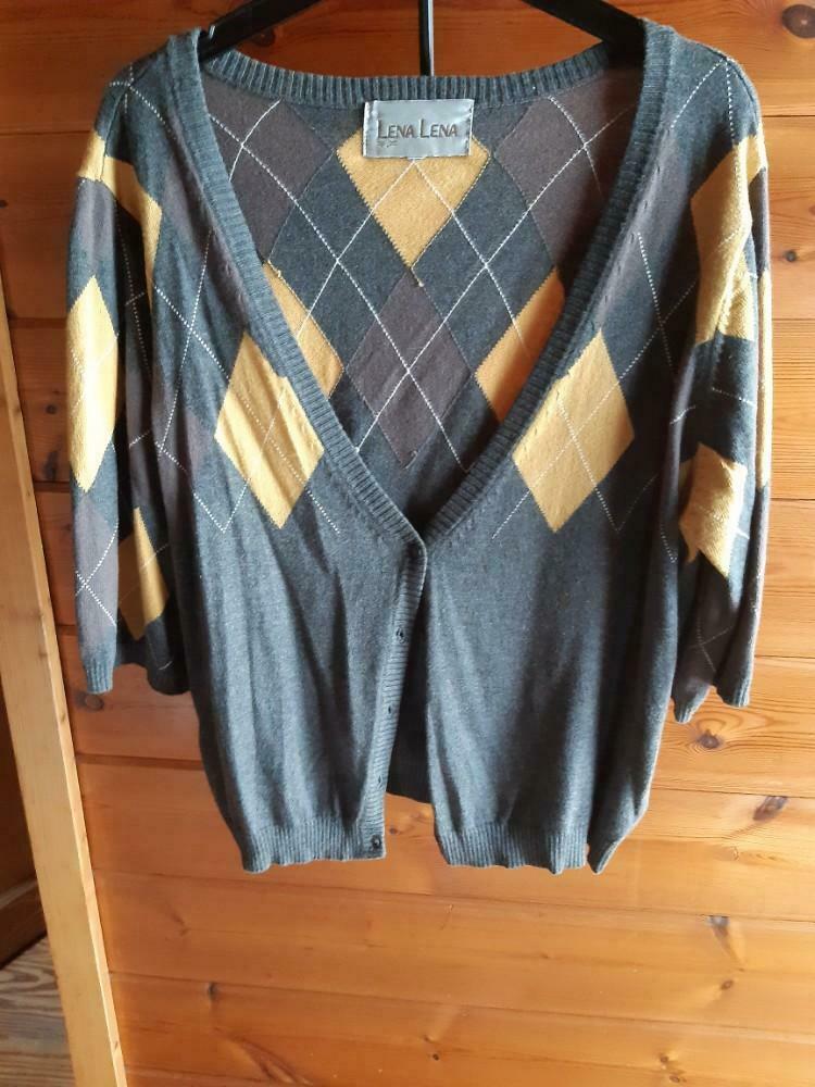 Cardigan, Enlèvement