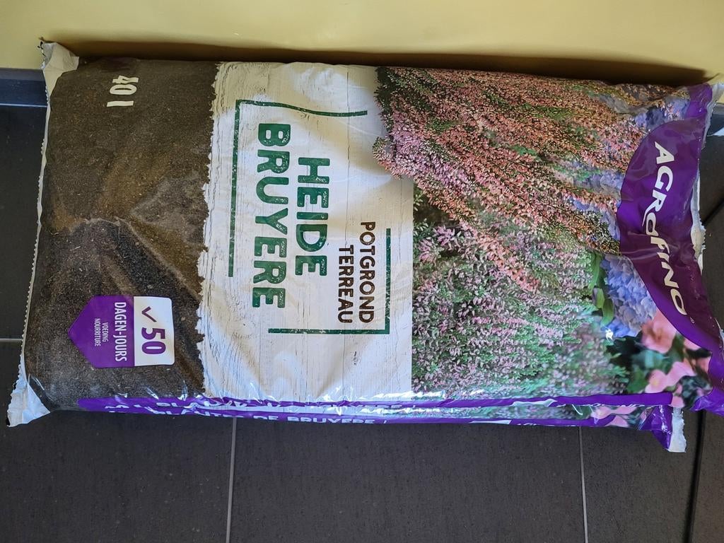 2 nieuwe zakken potgrond te koop, Ophalen of Verzenden, Potgrond