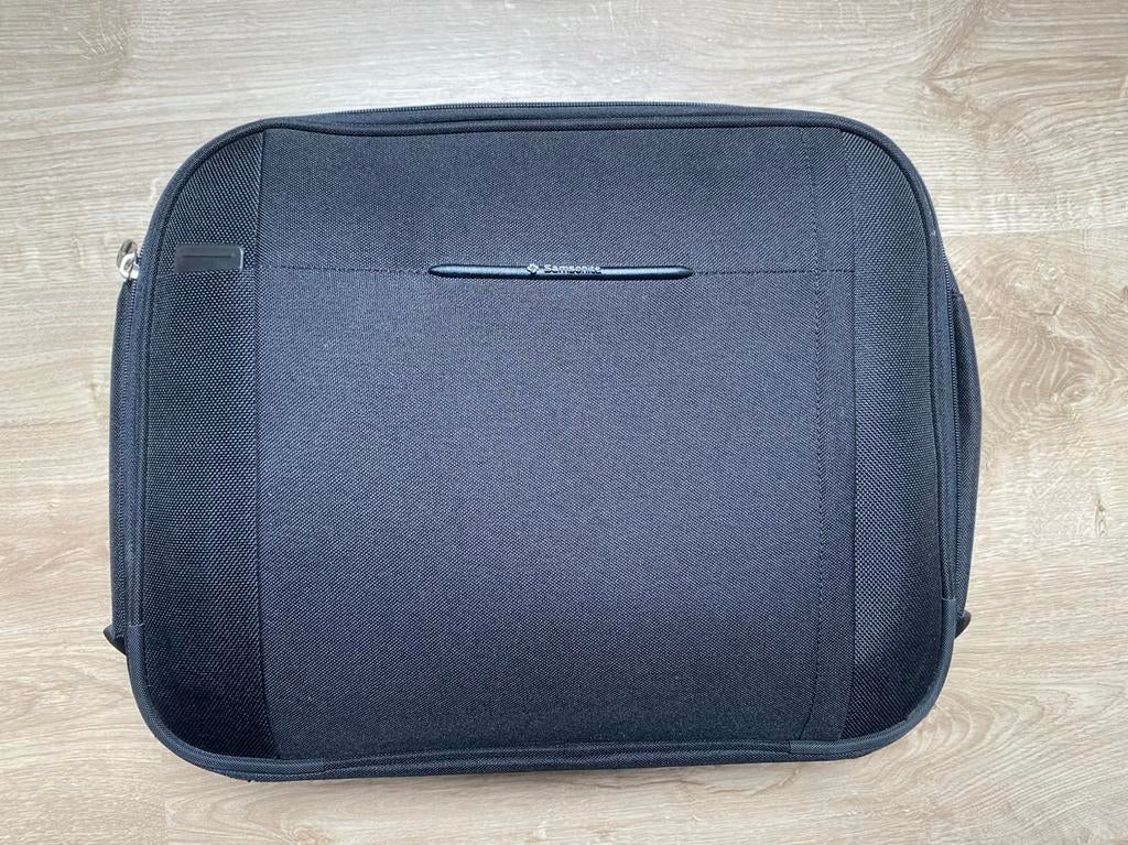 Laptoptas Samsonite, Computers en Software, Laptophoezen, Ophalen, Zo goed als nieuw