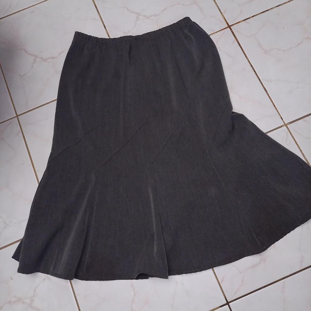 Jupe, Gris, Enlèvement ou Envoi, Taille 42/44 (L), ANDERE